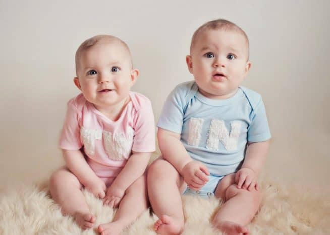 gravide tvillinger fra IVF