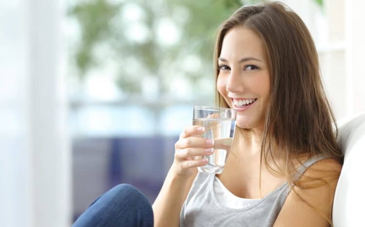 tips for å drikke mye vann