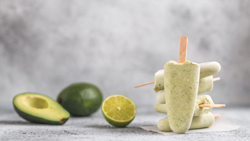 dessertmeny av avocado popsicle popsicle