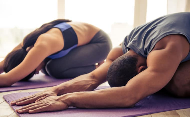 yoga for behandling av skoliose