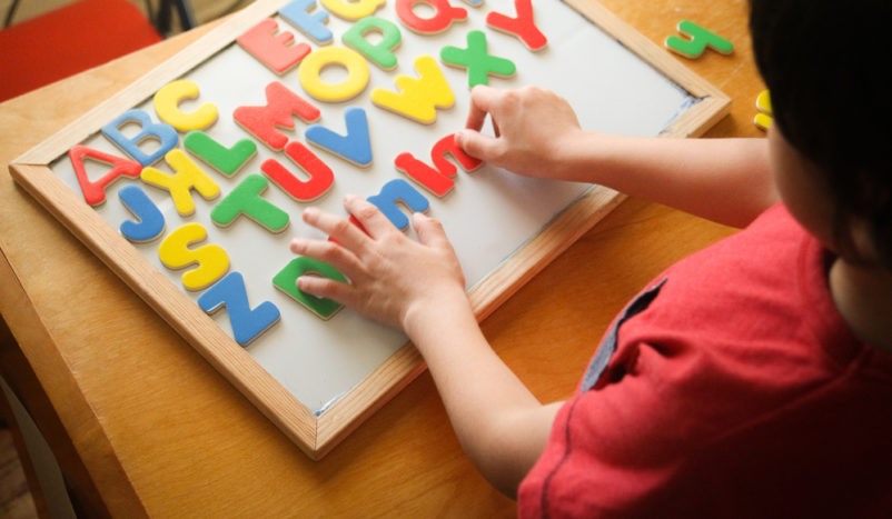 lære fremmedspråk som terapi for barn med autisme