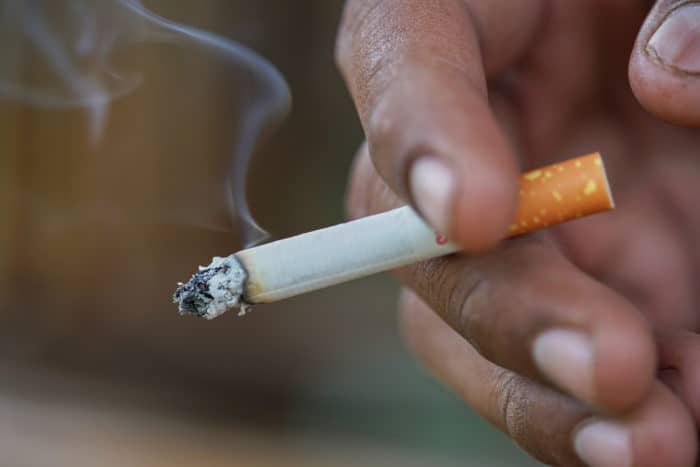 Faren for røyking gjør reumatisme tilbakefall