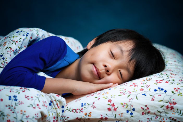 høyden øker når barnet sover